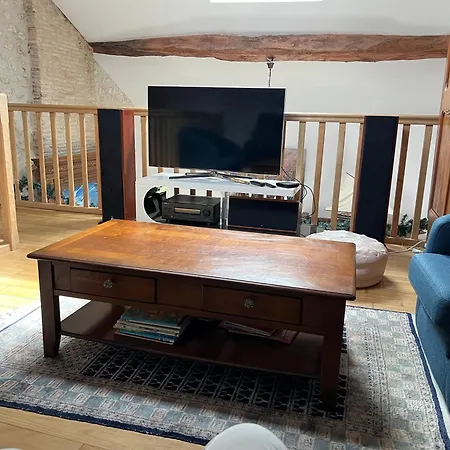 La Chevriere En Perigord