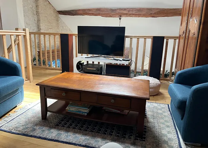 La Chevriere En Perigord